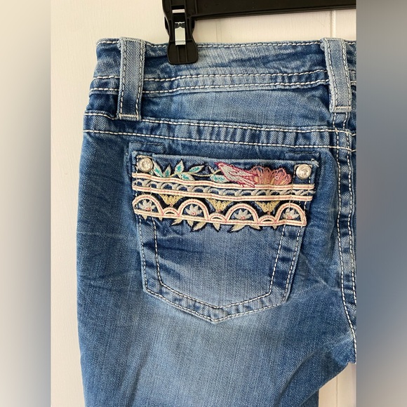 Miss Me Signature Mid Shorts Embellished Birds Size 30 - Picture 5 of 13